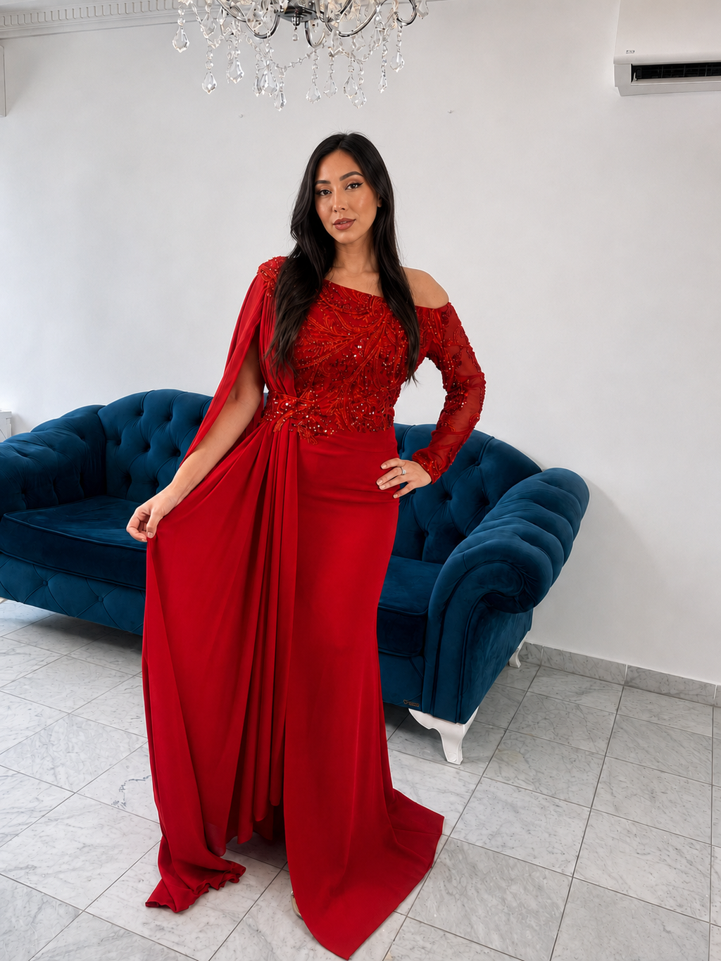 Robe de soirée rouge longue Elena en dentelle avec fente sur la jambe – IC Dress